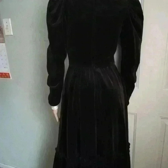 Dress gunne xas - Picture 9 of 12